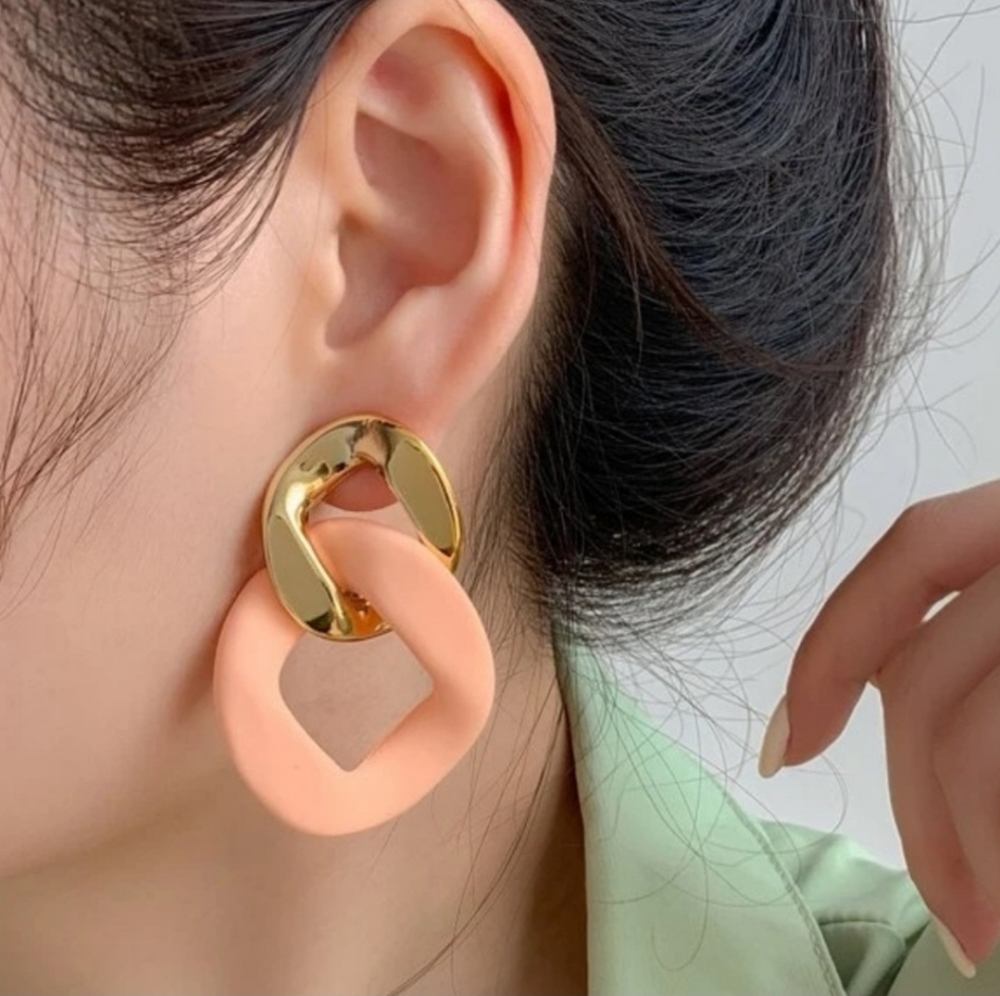 2 for $22🌺Gold and Peach Chunky Chainlink Dangle Earrings Color Block